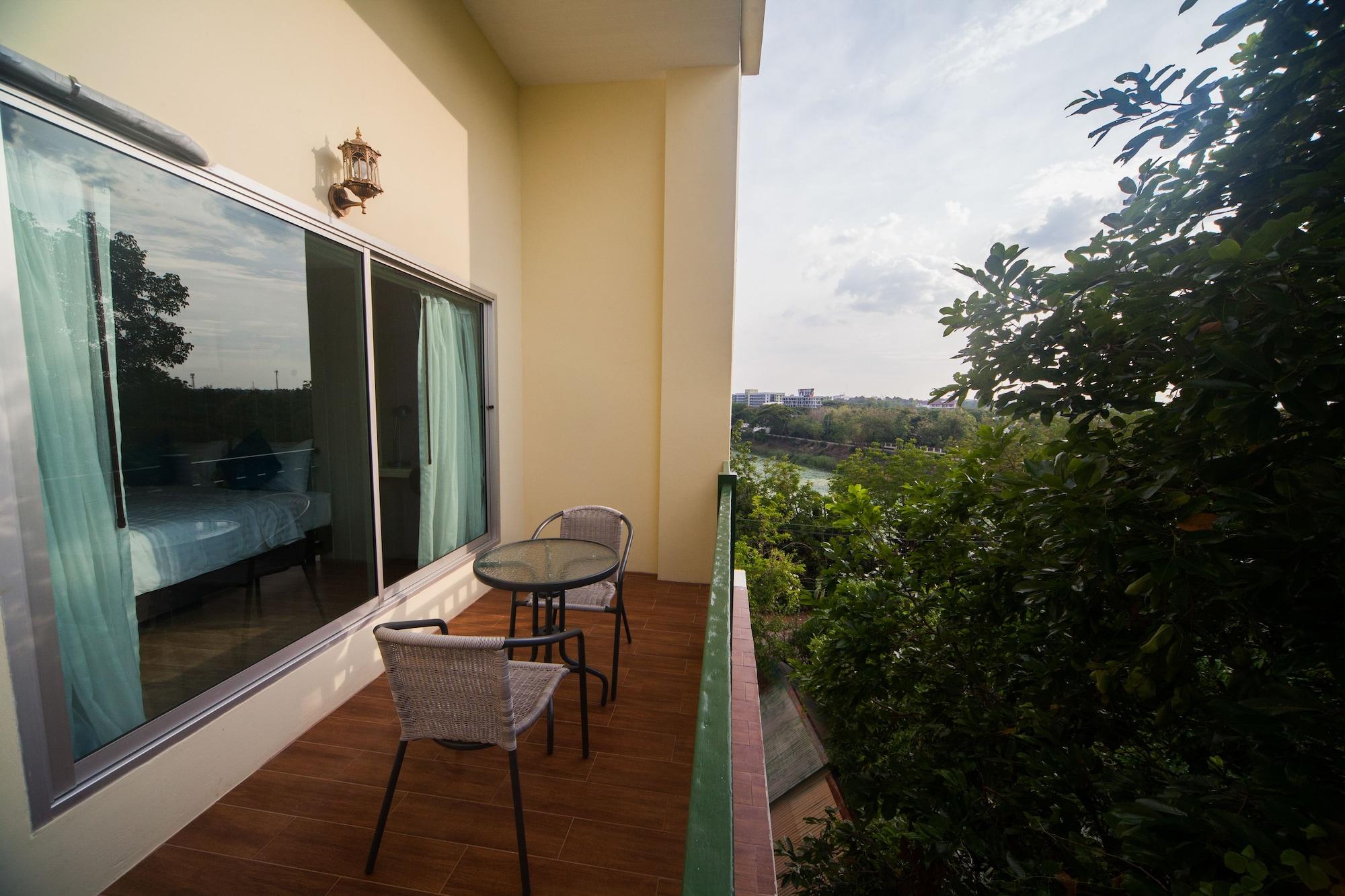Anchan Laguna Hotel โรงแรมอัญชันลากูน่า Khon Kaen Buitenkant foto