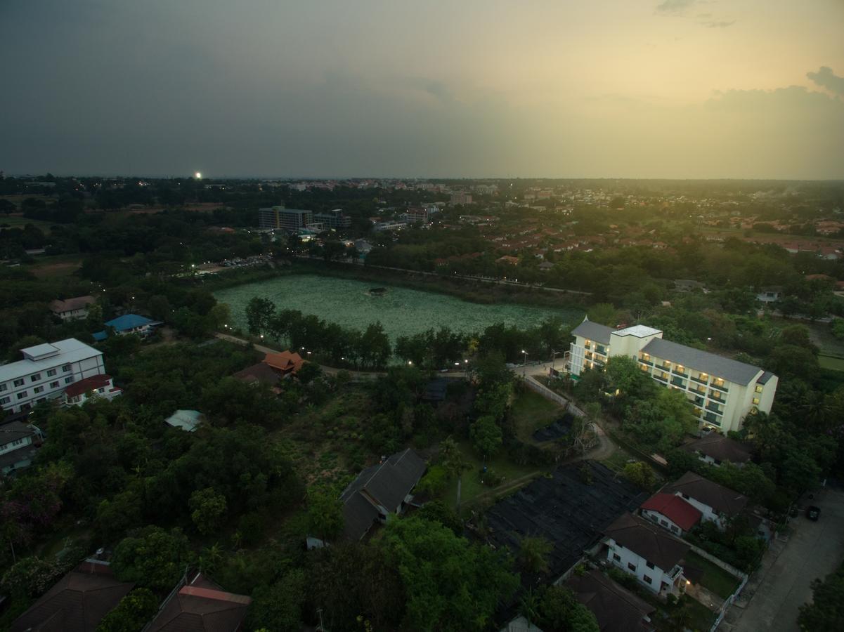 Anchan Laguna Hotel โรงแรมอัญชันลากูน่า Khon Kaen Buitenkant foto